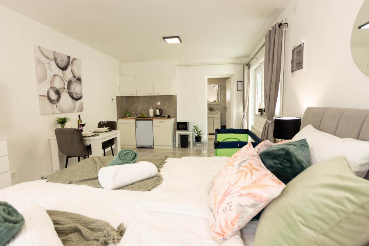 Apartmani Sun & Moon Belovár Kültér fotó