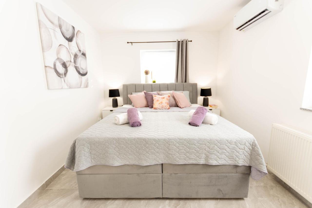 Apartmani Sun & Moon Belovár Kültér fotó